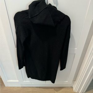 Lulus long sleeve turtleneck black mini dress
